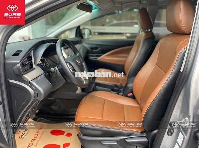 Toyota Innova 2018 2.0E - bảo hành Toyota