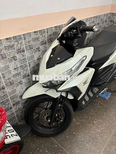 Vario mẫu cũ đklđ 04/2018, dựng nhà ít chạy