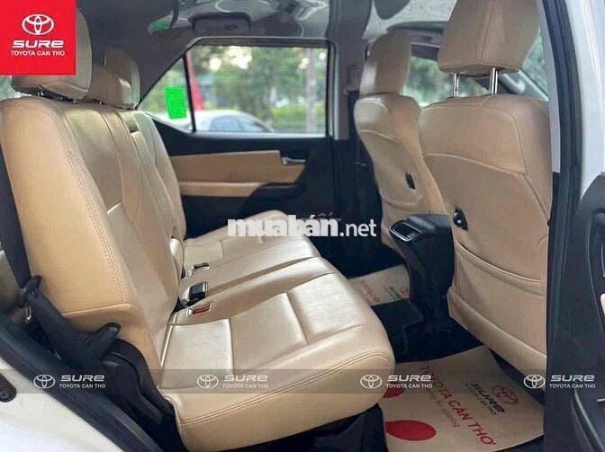 Toyota Fortuner 2020 2.4MT 4x2 MT  - 51000 km