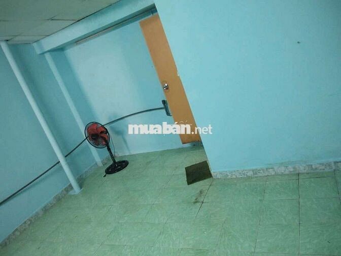 Nhà thuê nguyên căn (13 triệu)
Phường 5 Quận 8 
👉Diện tích: 4m x 15m