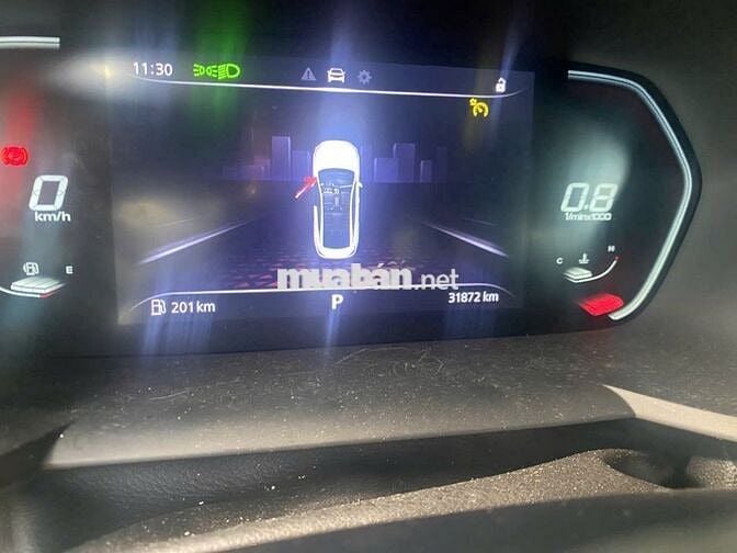 Ô tô MG5 2022 màu vàng, đã đi 30000 km