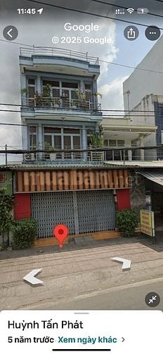 Nhà Mặt tiền 5.5m, vỉa hè rộng rãi