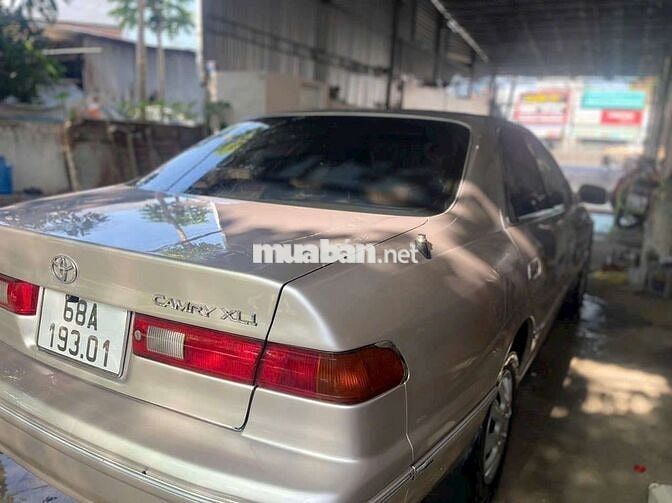 Camry 2.2 xe đẹp máy ngon kí giấy rút hồ sơ vô tư