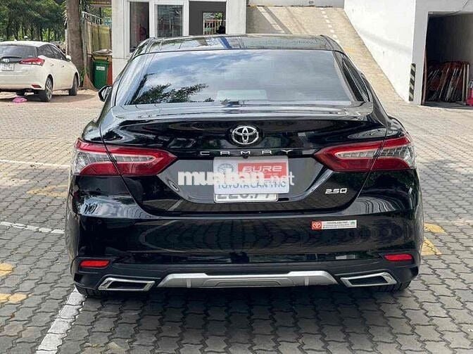 Toyota Camry 2019 2.5Q - bảo hành Toyota