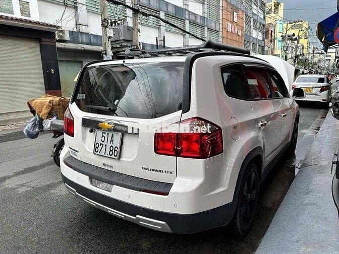 Chevrolet Orlando 1.8 LT 7 chỗ–Xe đẹp- số tự động