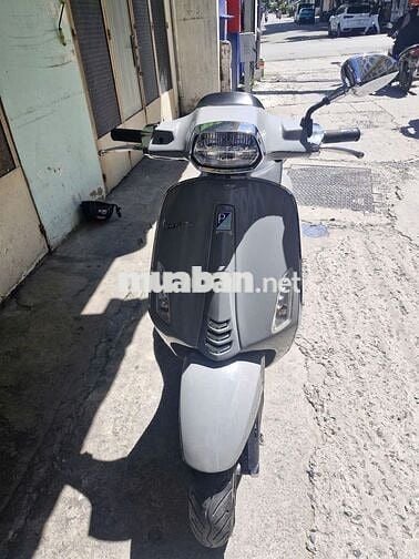 Xe  Sprint 125 đời 2022 màu xám