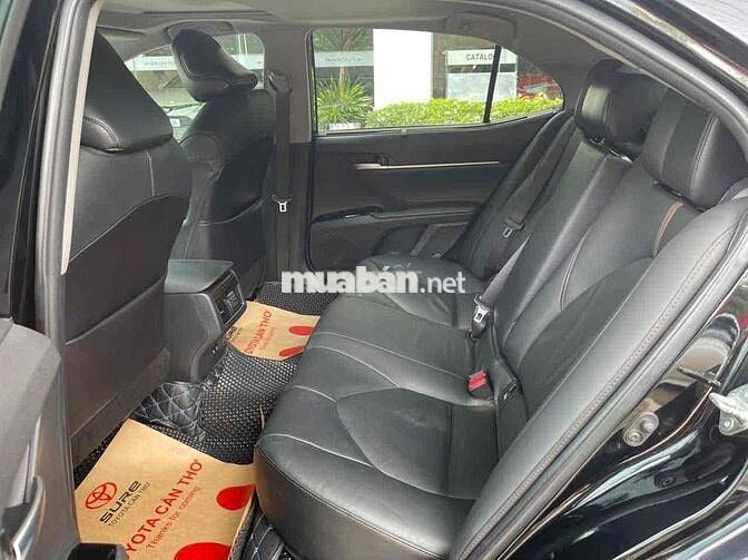 Toyota Camry 2019 2.5Q - bảo hành Toyota