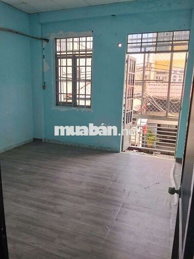 Nhà thuê nguyên căn (13 triệu)
Phường 5 Quận 8 
👉Diện tích: 4m x 15m