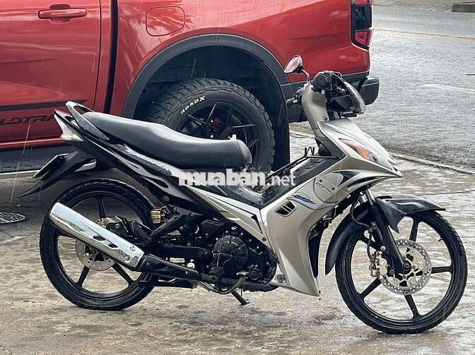 Cần bán lại xe 135 xuống áo 2010 máy 62 bao im