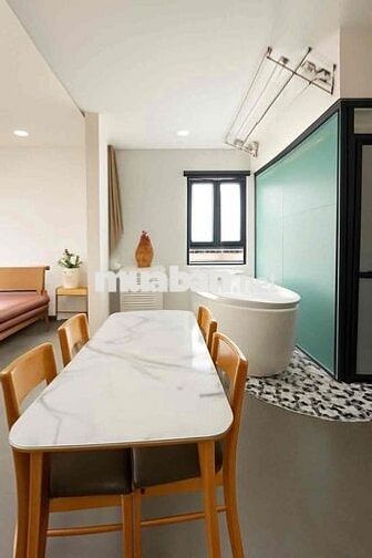 Căn Hộ Cửa Sổ Trời Gần Ga T3 Sân Bay Tân Sơn Nhất Trục Etown Cộng Hoà