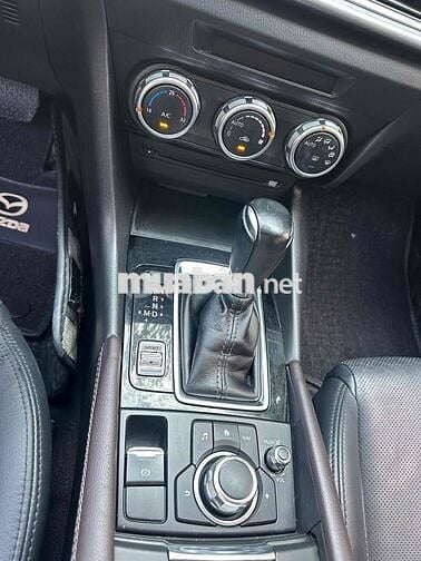 Mazda 3 2018 1.5 AT Sedan - 80000 km Xanh Đen