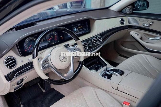 Mercedes Benz Maybach 2020 S450 4Matic - Bank 90%