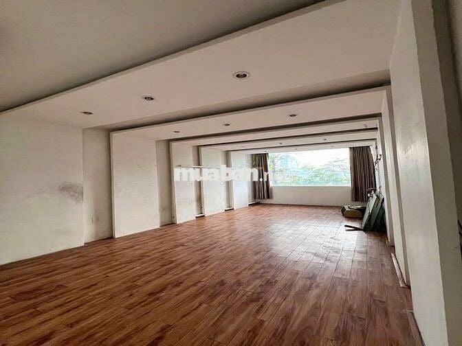 Cho Thuê Nhà Đường Lê Hồng Phong, Quận 10 ( 4x12m - 3 Lầu, 4WC )