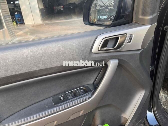 Ford Ranger 2020 LIMITED 2.0L 4x4 AT  - bao ra tên
