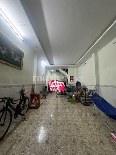 Bán nhà Lê Văn Phan, Vị trí đẹp. 4,1x12,5m. 4 Tầng kiêng cố, chính chủ