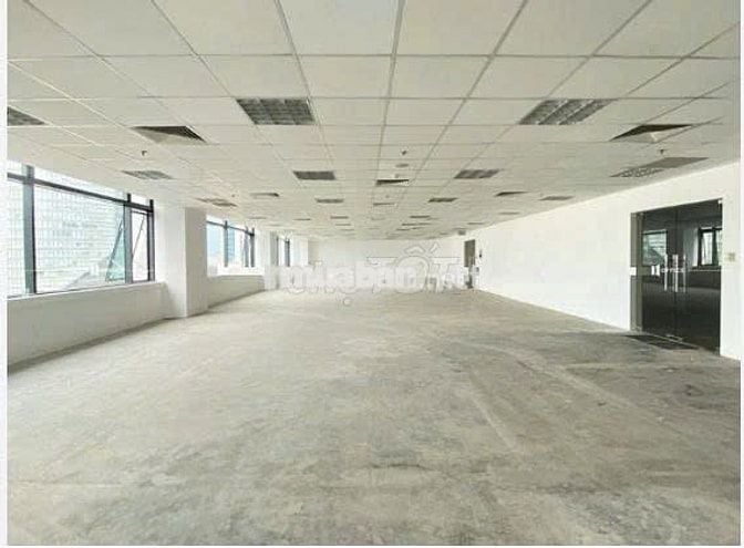 Cho thuê tòa nhà góc 2MT Ba Tháng Hai quận 10 ngay vòng xoay Dân Chủ