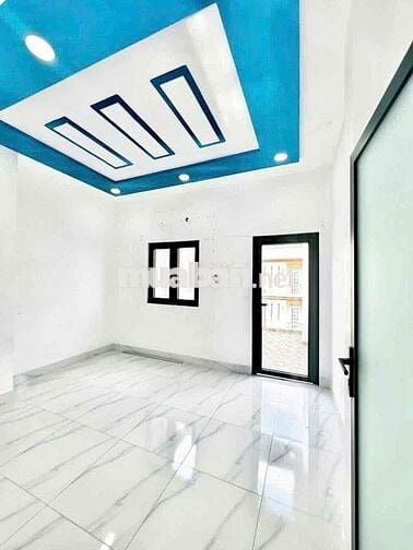 NHÀ 3 PHÒNG MẶT TIỀN ĐƯỜNG SỐ KHU TÊN LỬA