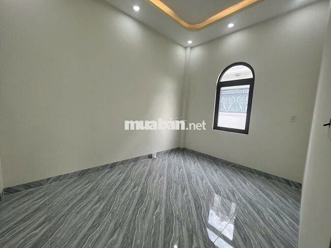 Nhà sắp bàn giao. Đường Ngô Chí Quốc 1 trệt 2 lầu