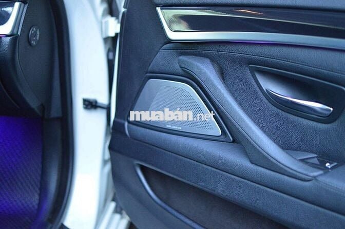 BMW 5 Series 2015 đồ chơi khủng hn 200