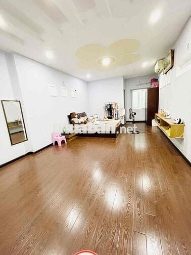 BÁN NHÀ 4 TẦNG 111M², 6PN, XE HƠI NGỦ TRONG NHÀ, TĂNG BẠT HỔ B THẠNH