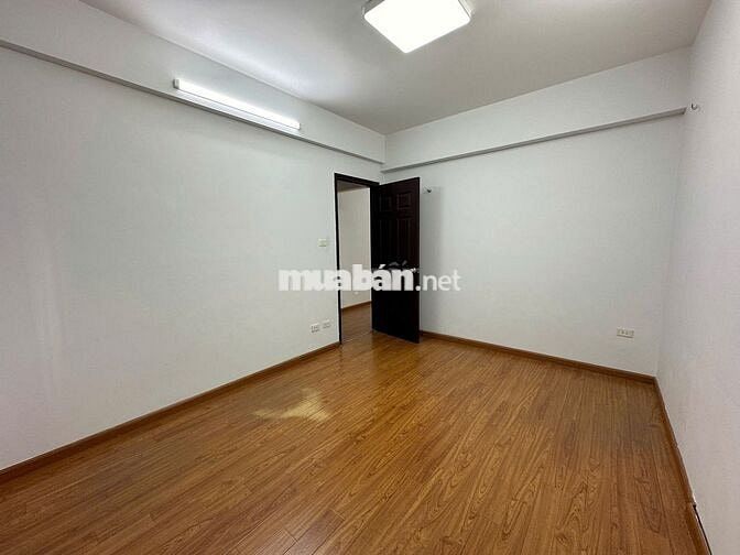 Vào luôn CT4 Sudico Mỹ Đình Sông Đà 110m2 3PN đồ cơ bản giá 13,5tr/th