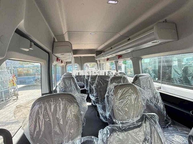 Ford Transit 2025 Premium+