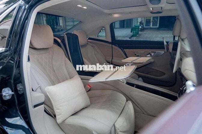 Mercedes Benz Maybach 2020 S450 4Matic - Bank 90%