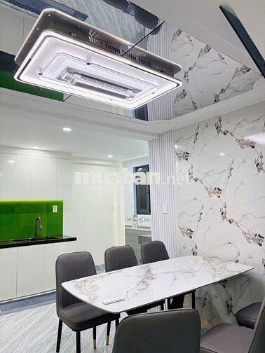 Nhà sắp bàn giao. Đường Ngô Chí Quốc 1 trệt 2 lầu