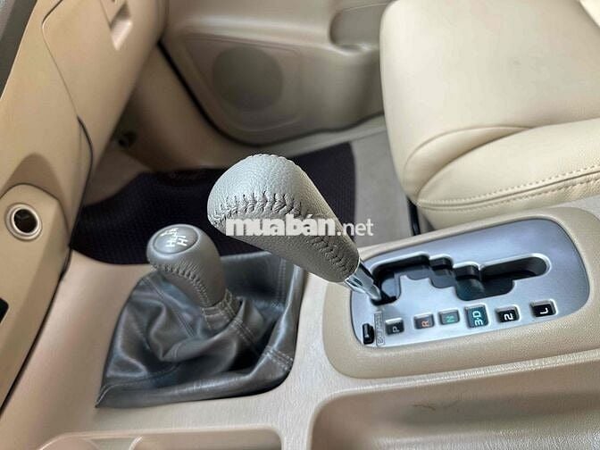 Toyota Fortuner 2010 2.7V 4x4 AT - 150000 km 1 Chủ
