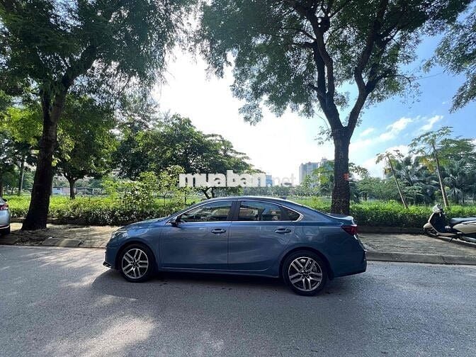 Kia Cerato 2019 1.6 AT Luxury - 80000 km
