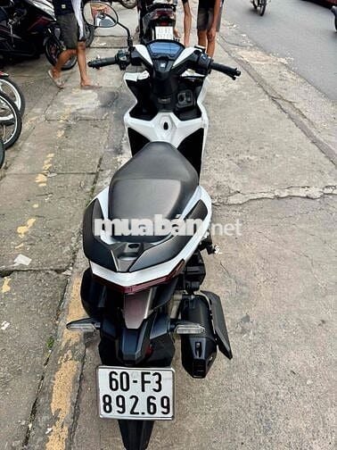 🛑🛑 Vario 150 trắng đen đký 2022 rất đẹp có trả góp