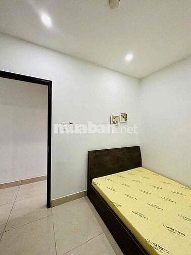 🏠Cho thuê 2 phòng ngủ THÀNH THÁI Q10 rộng thoáng thang máy giá 10tr5