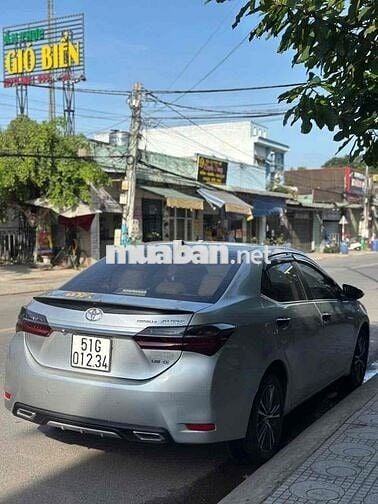 Toyota Corolla Altis 2017 - 80000 km BS 51G-01234