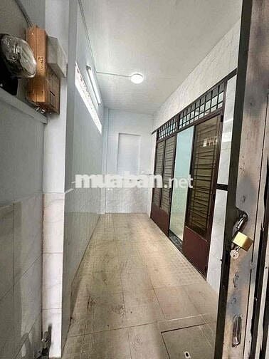 bán nhà shr 1 ty650 (5x8) 1 trệt 1 lầu 1 sân thượng
