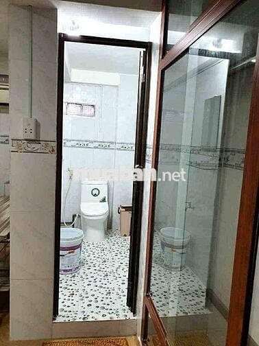 Cho thuê nhà nguyên căn âu Dương Lân Q8