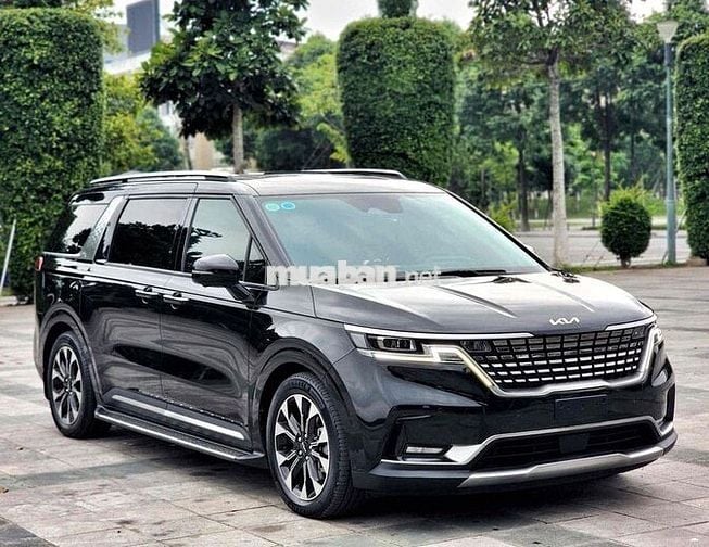 Kia Carnival 2023 Signature 2.2D - 33000 km