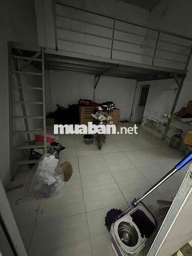 ✍🏻Chuyển nhượng mặt bằng shop quần áo, mặt bằng rộng có thể kinh doanh