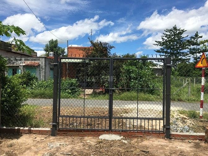 Đất đường nguyễn Văn Linh  111m2