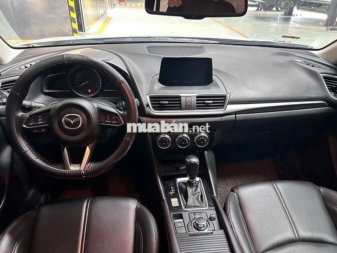 Mazda 3 HB 1.5AT FL 2019 - 45000 km