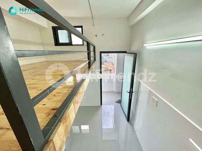PHÒNG TRỌ GIÁ RẺ BAN CÔNG_THANG MÁY SẴN MÁY LẠNH NGAY GÒ XOÀI