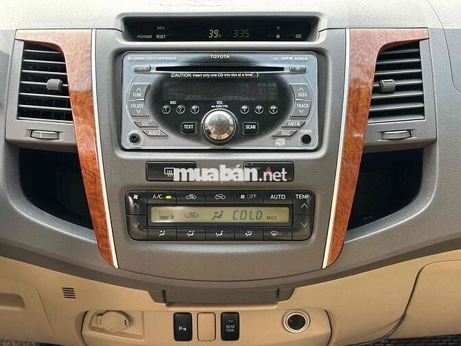 Toyota Fortuner 2010 2.7V 4x4 AT - 150000 km 1 Chủ