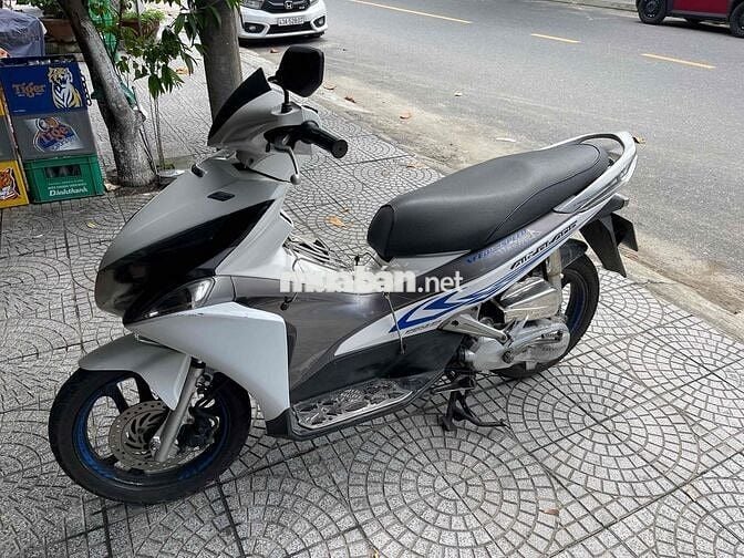 AB đầu bò. máy móc êm ru, nguyên rin.
