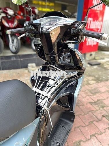 Xe máy Honda Air Blade 125 màu xám 2017