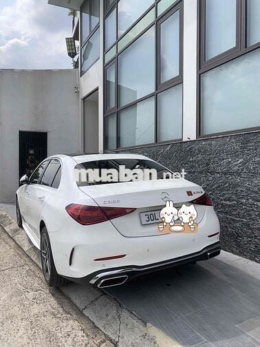 Mercedes Benz C 300AMG lăn bánh ***0 km