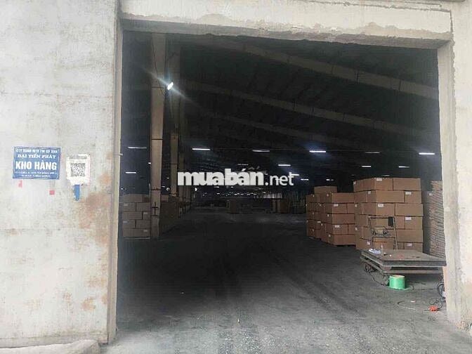 cho thuê kho xưởng KCN DAPARK Dĩ an Bình Dương DT 12.000m2 giá 1,32tỷ