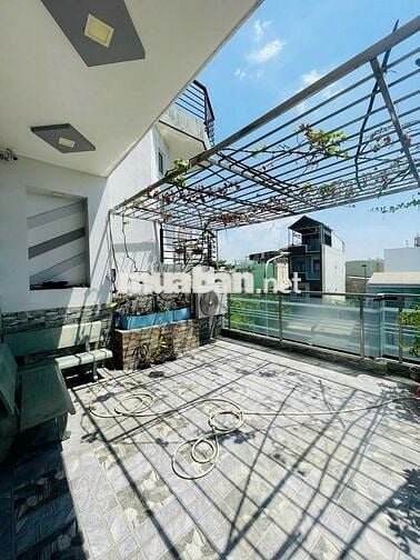 NHÀ MẶT TIỀN ĐƯỜNG LUỸ BÁN BÍCH 5X13,5m, 4 LẦU GẦN ĐƯỜNG KÊNH TÂN HOÁ