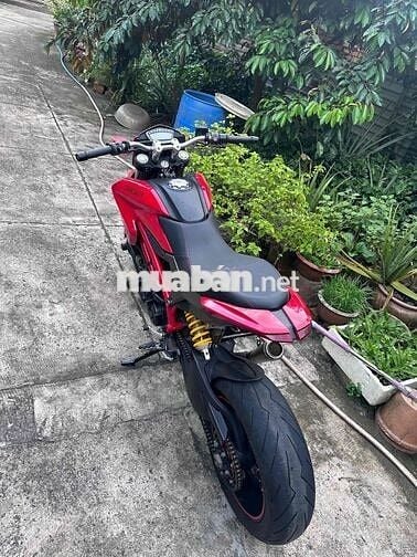 HyperMotard 821 2015 HQCN 133 triệu