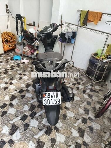 SH 160i cuối 2023 mẫu 2024