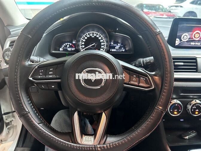 Mazda 3 HB 1.5AT FL 2019 - 45000 km