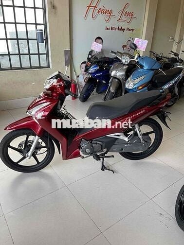 future 125cc . 2023 . máy zin im . áo đẹp ko trầy